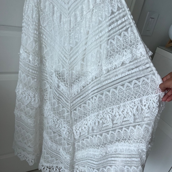 L’ATISTE by Amy White Lace Maxi Dress – Size S - Picture 4 of 12